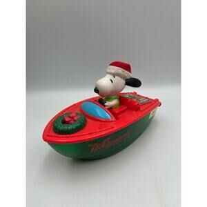 Whitman's Peanuts Red Green Snoopy On Boat Christmas No Candy
